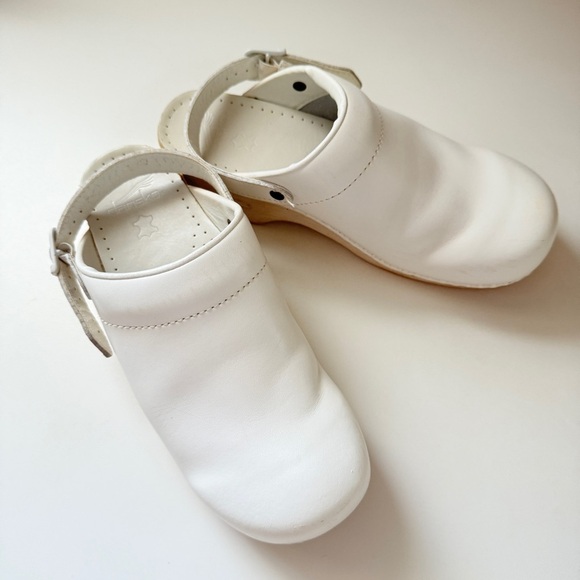 Dansko White Leather Backstrap Clogs - Picture 4 of 6